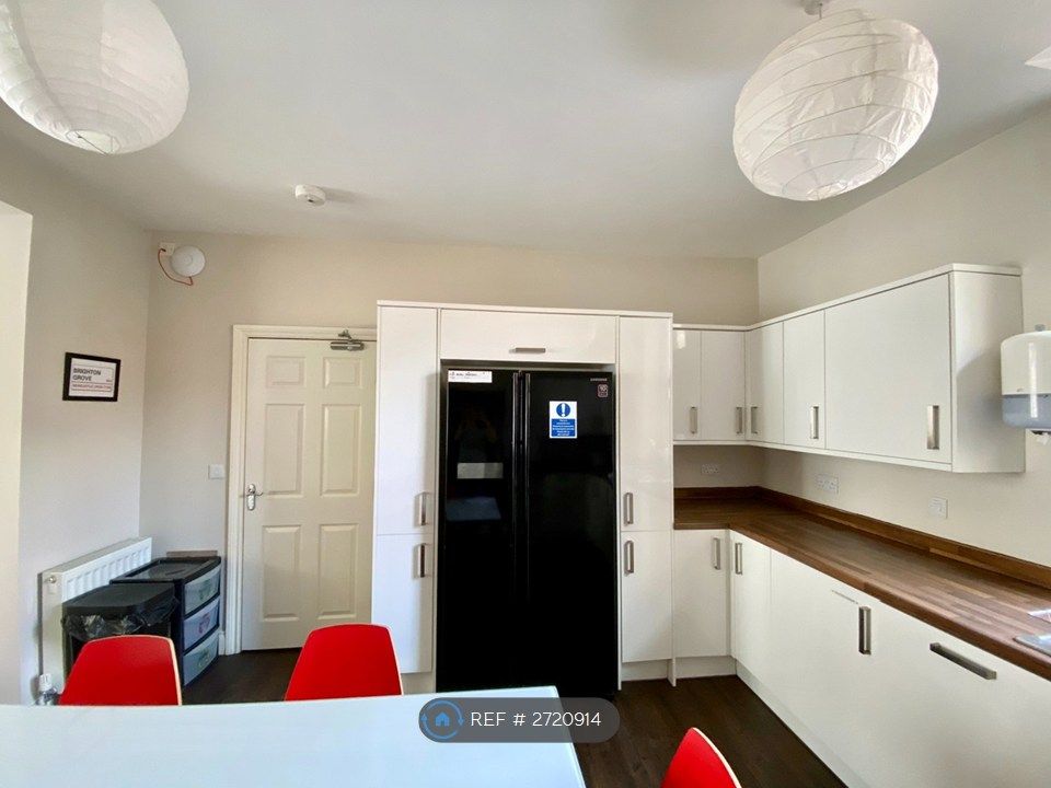6 bed shared accommodation to rentBrighton Grove, Newcastle Upon Tyne NE4 photo 3