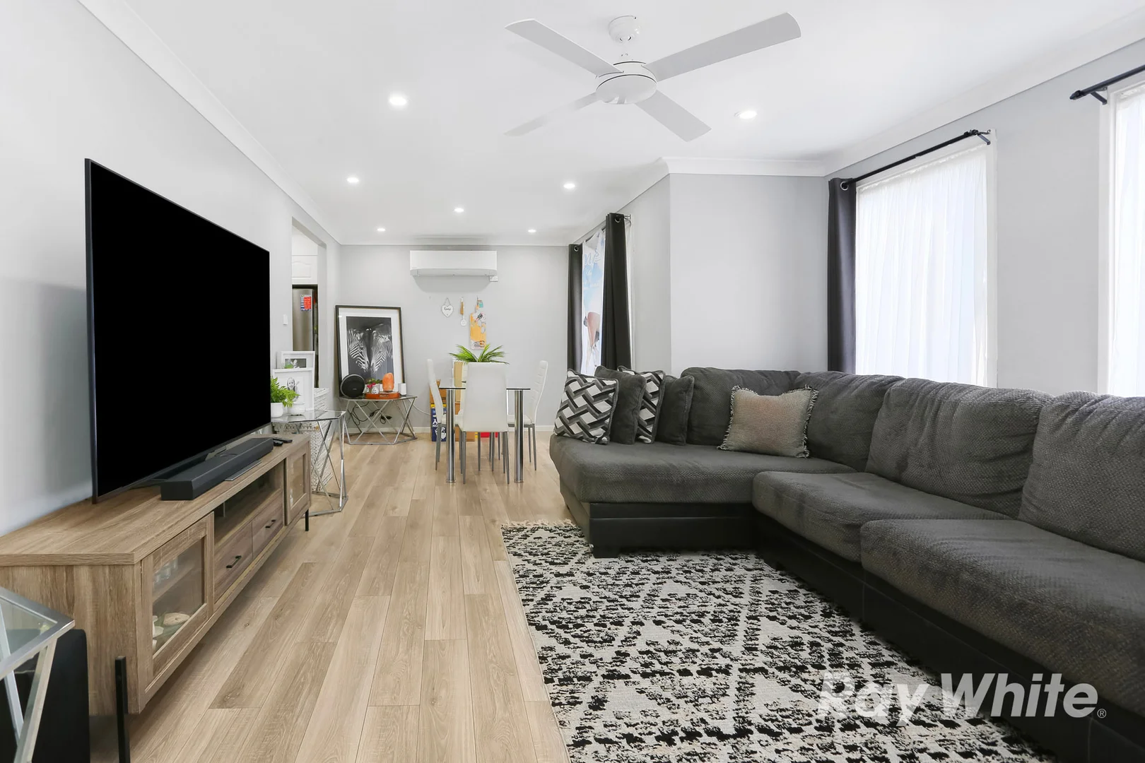 Additional image 2 of 8 Mccabe Close, St Clair NSW 2759