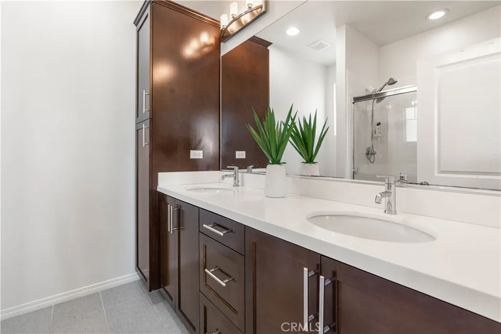 Additional image 52 of 5560 Boardwalk Unit 105, Hawthorne, CA 90250
