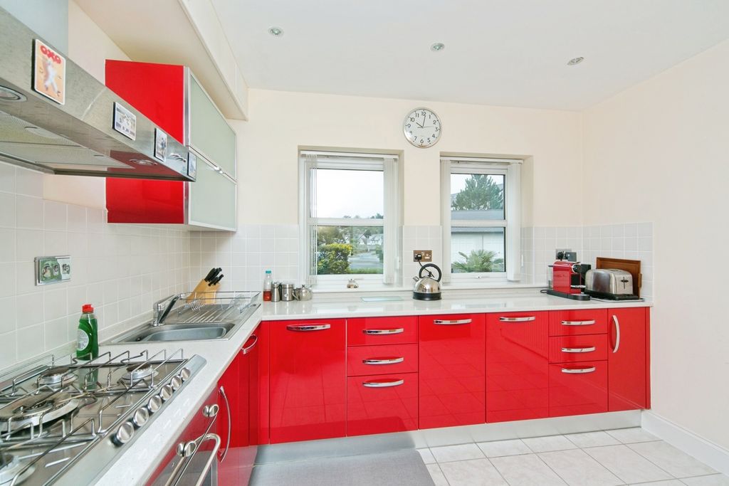 Additional image 8 of 2 bed flat for saleDeganwy Quay, Deganwy, Conwy LL31
