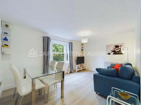 Pembridge Gardens, Notting Hill W2