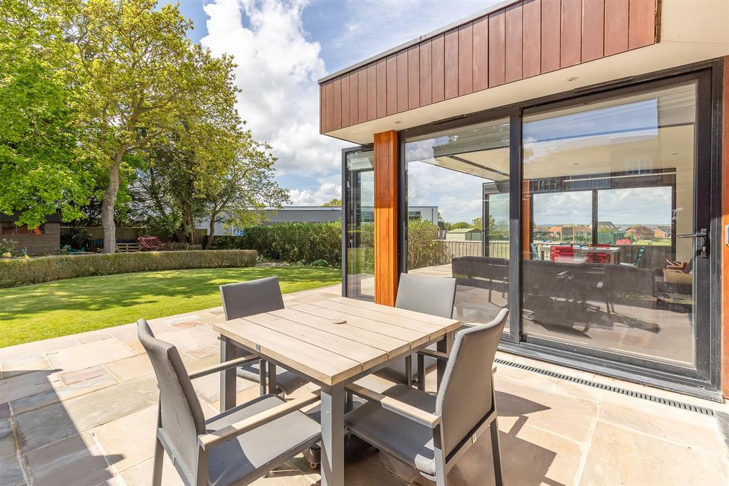 Additional image 13 of 2 bed chalet for saleCowes, Isle Of Wight PO31