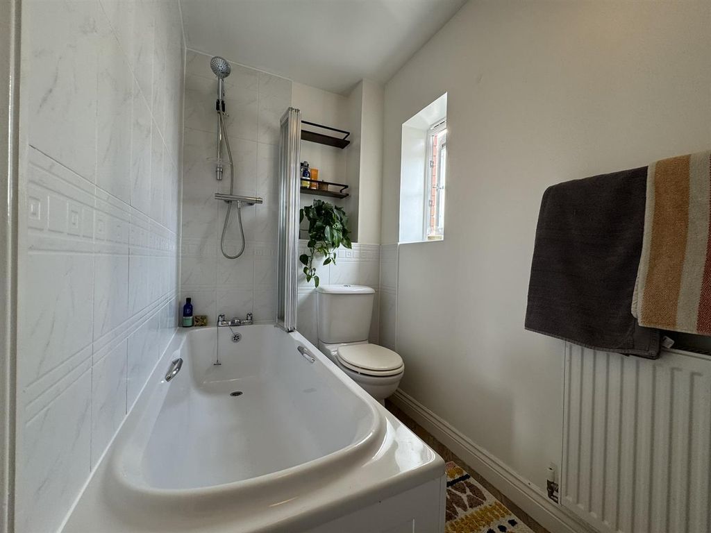 Additional image 13 of 3 bed end terrace house to rentKeay Heights, St. Austell PL25