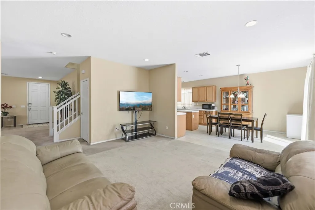 Additional image 36 of 2822 Emerald Ln, Lancaster, CA 93535