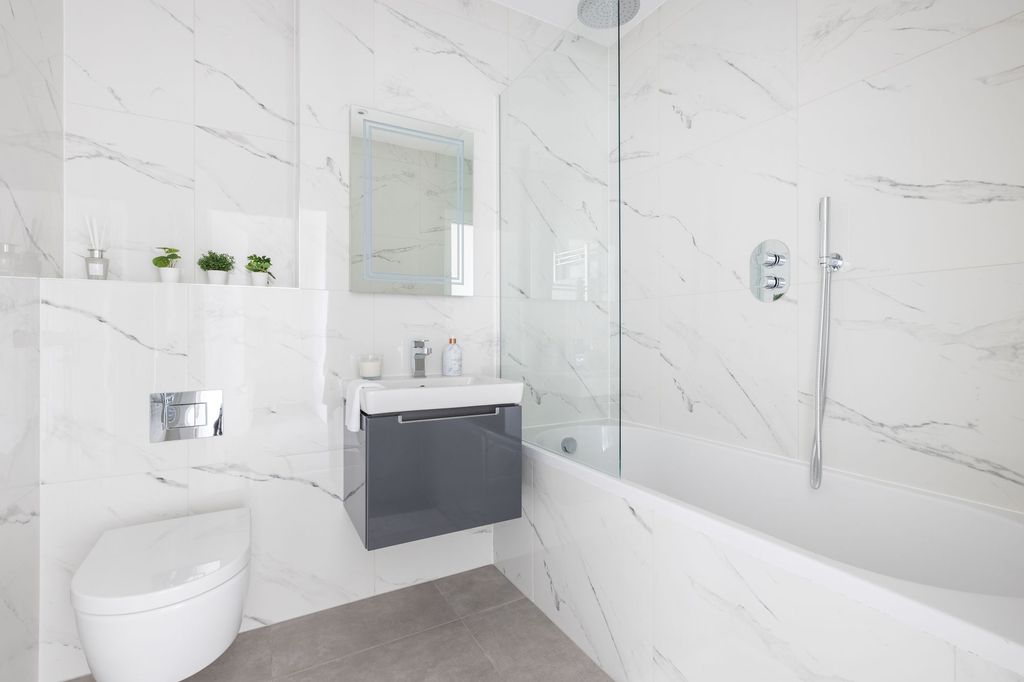 2 bed flat to rentFrith Road, Connect House CR0 photo 3
