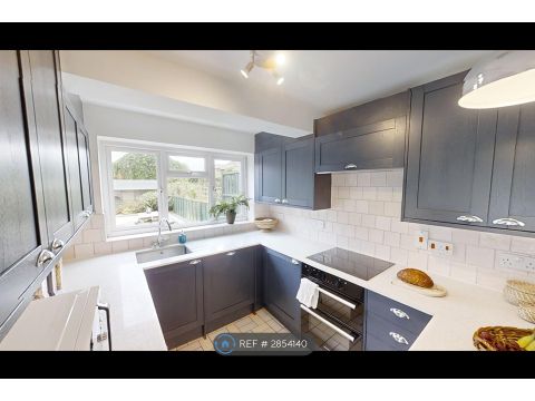 Stanbury Avenue, Fishponds BS16, Room to rent
