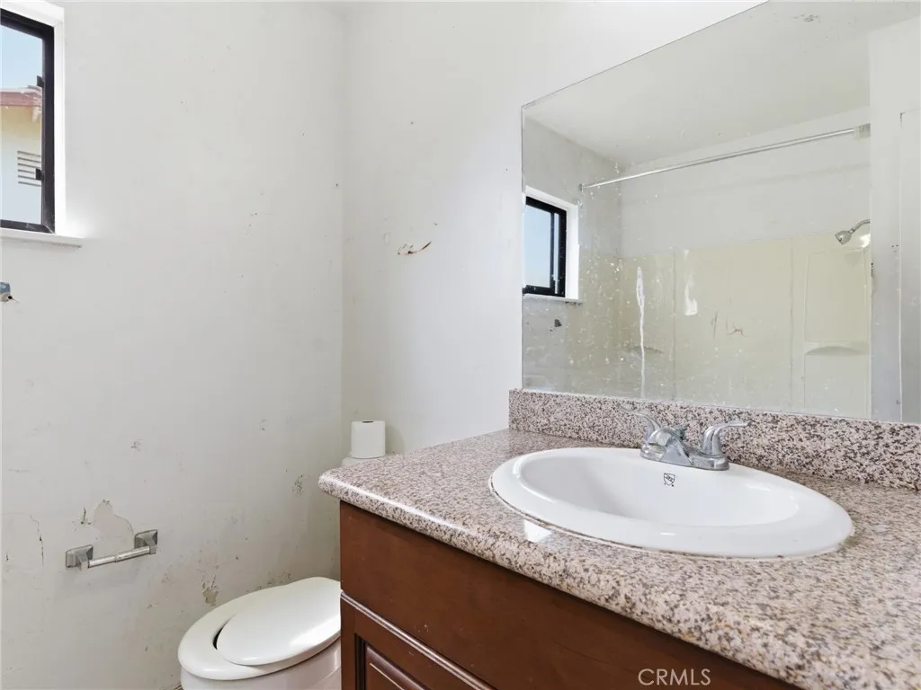 Additional image 12 of 10127 Foothill Boulevard, Sylmar, CA 91342