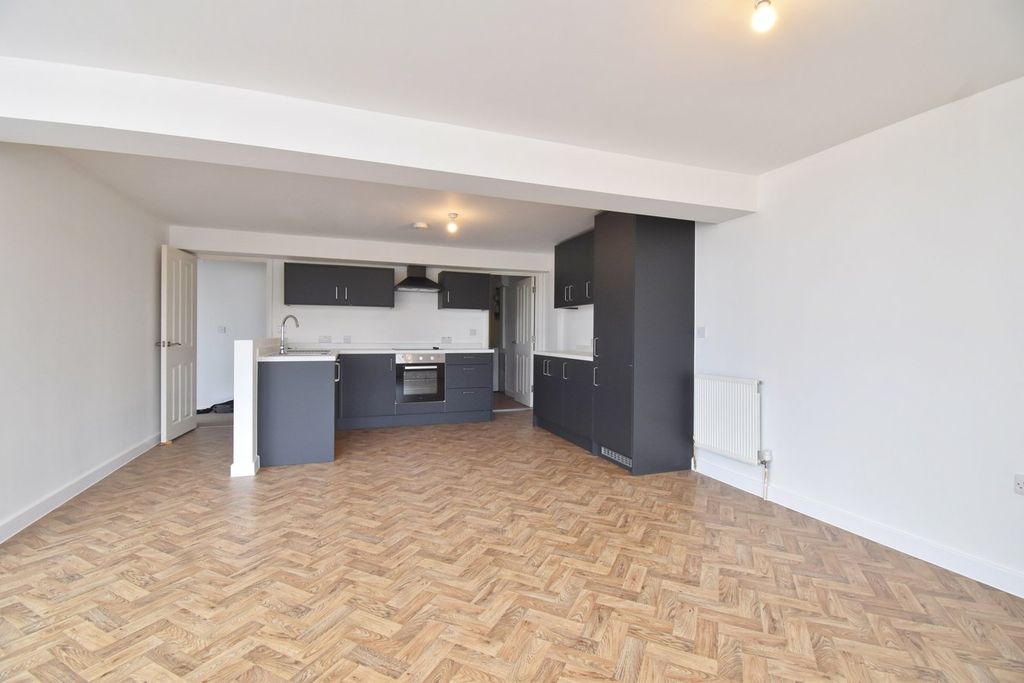 1 bed flat to rentAraby Corner, Shepperton TW17