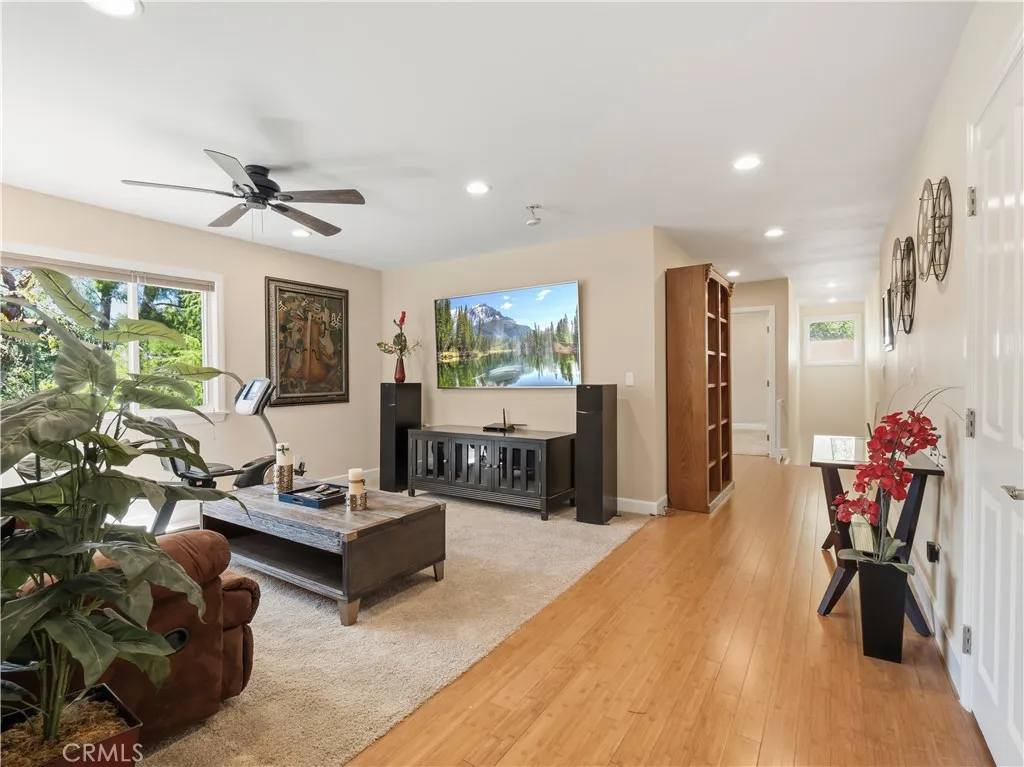 Additional image 29 of 27323 Eaglehelm Drive, Canyon Country, CA 91387