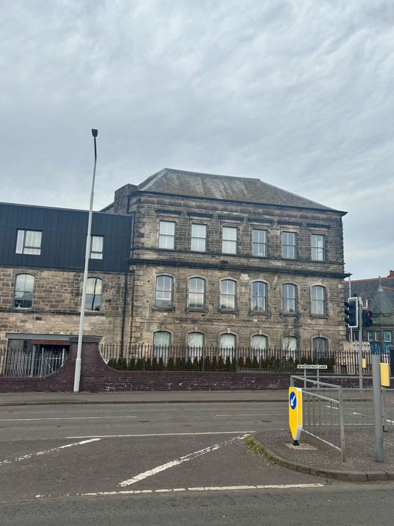 2 bed flat to rent46 The Depot, Winterthur Lane, Dunfermline KY12
