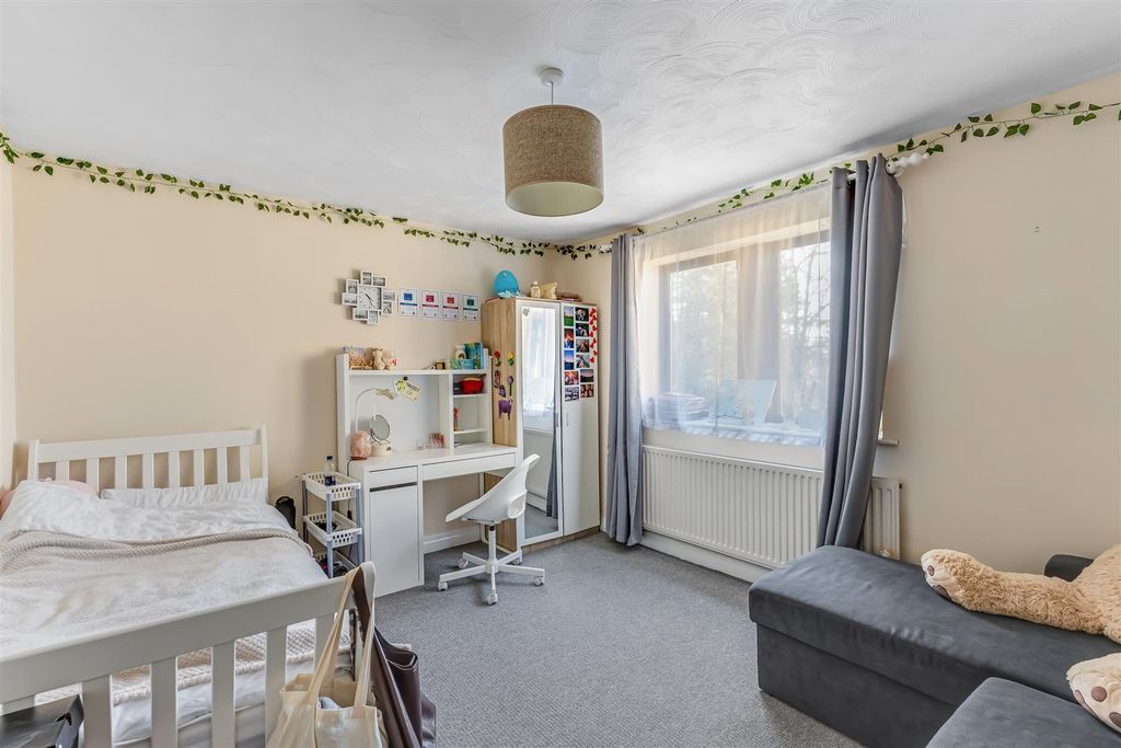 Additional image 12 of 2 bed flat for saleTarn Court, Ilkley LS29