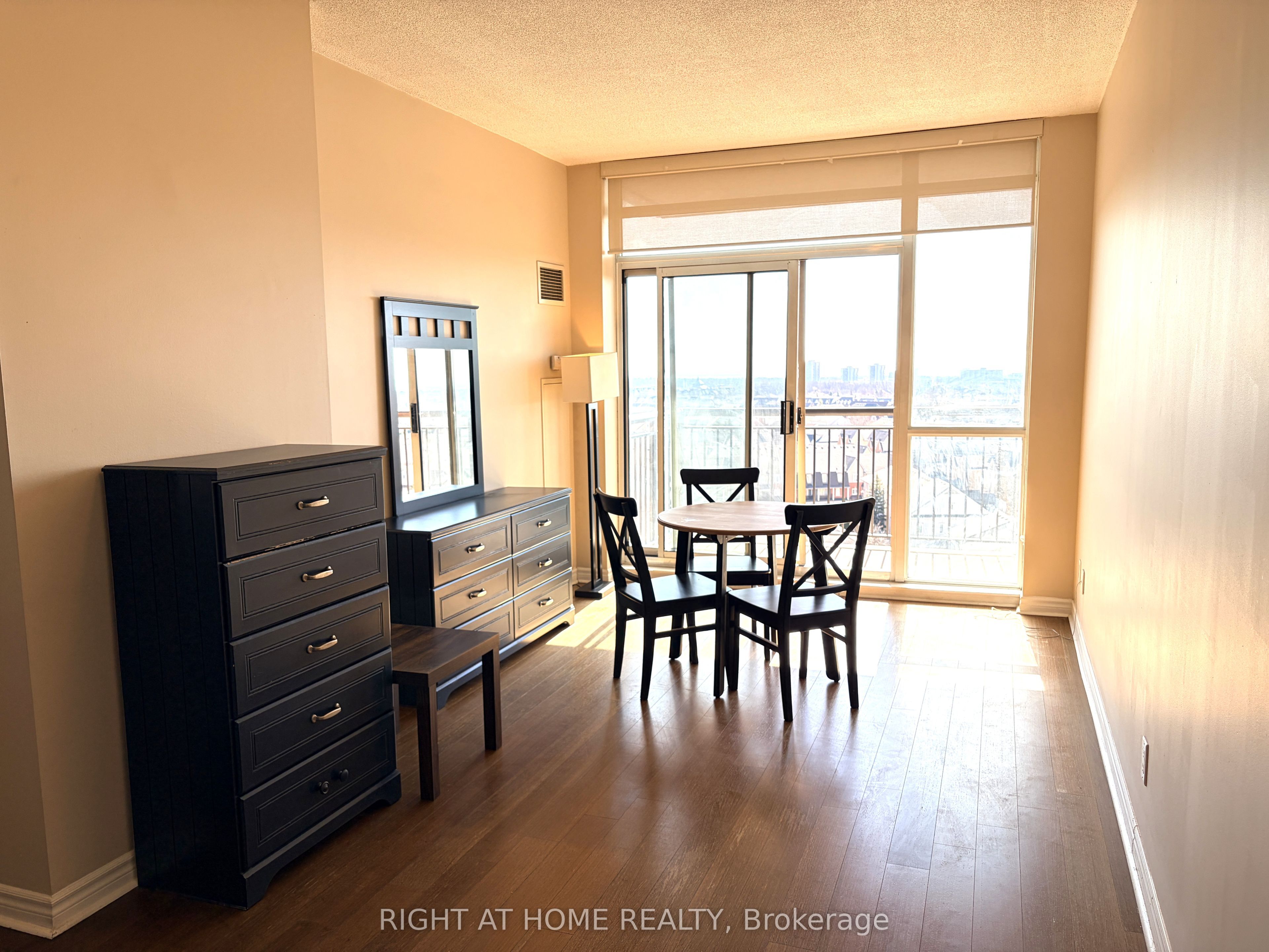 Additional image 4 of 1105-2365 Central Park Drive, Oakville, ON, L6H 0C7