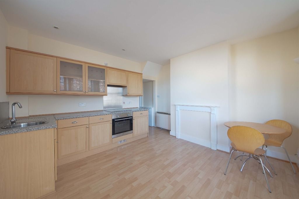 Additional image 2 of 1 bed flat to rentPowney Road, Maidenhead SL6