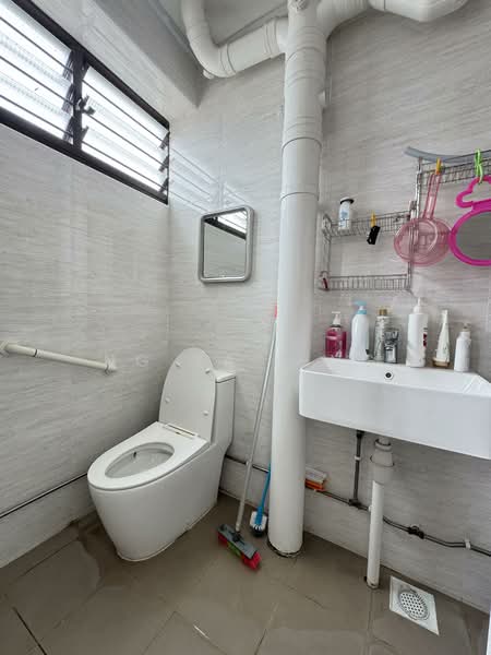 934 Jurong West Street 91 photo 4
