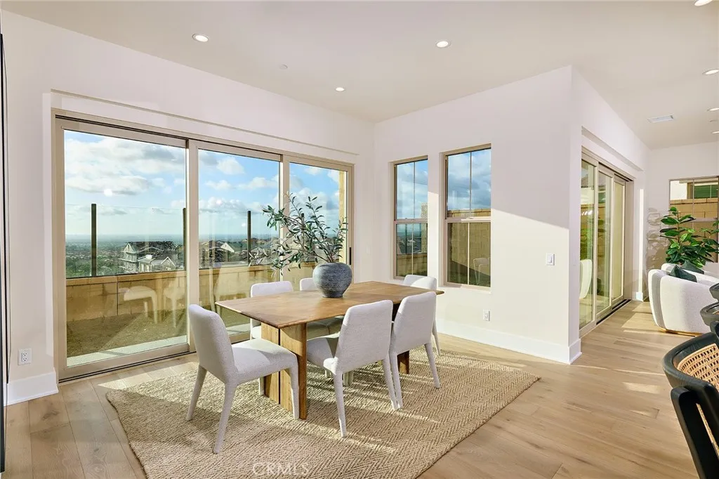 Additional image 34 of 103 Oakstone, Irvine, CA 92618
