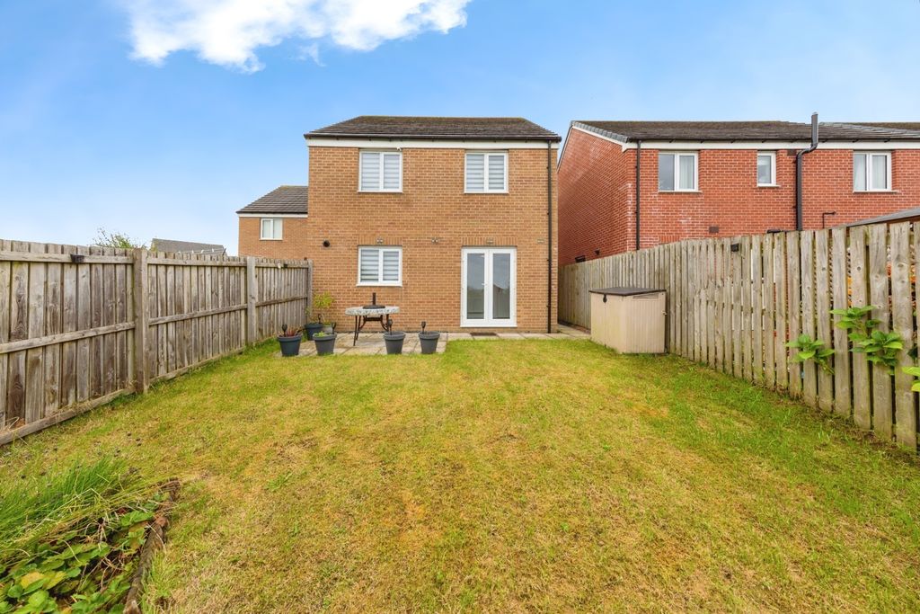 Additional image 2 of 3 bed detached house for saleHeol Y Plas, Carway, Kidwelly, Carmarthenshire SA17