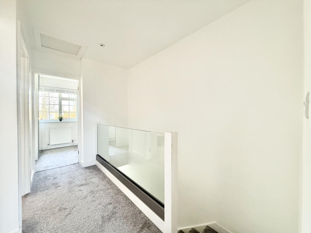 Additional image 14 of Chestnut Drive, Yeovil, Somerset