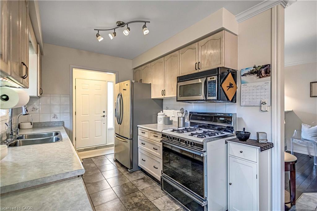 Additional image 5 of 640 Acadia Drive, Hamilton, ON, L8W 3V1