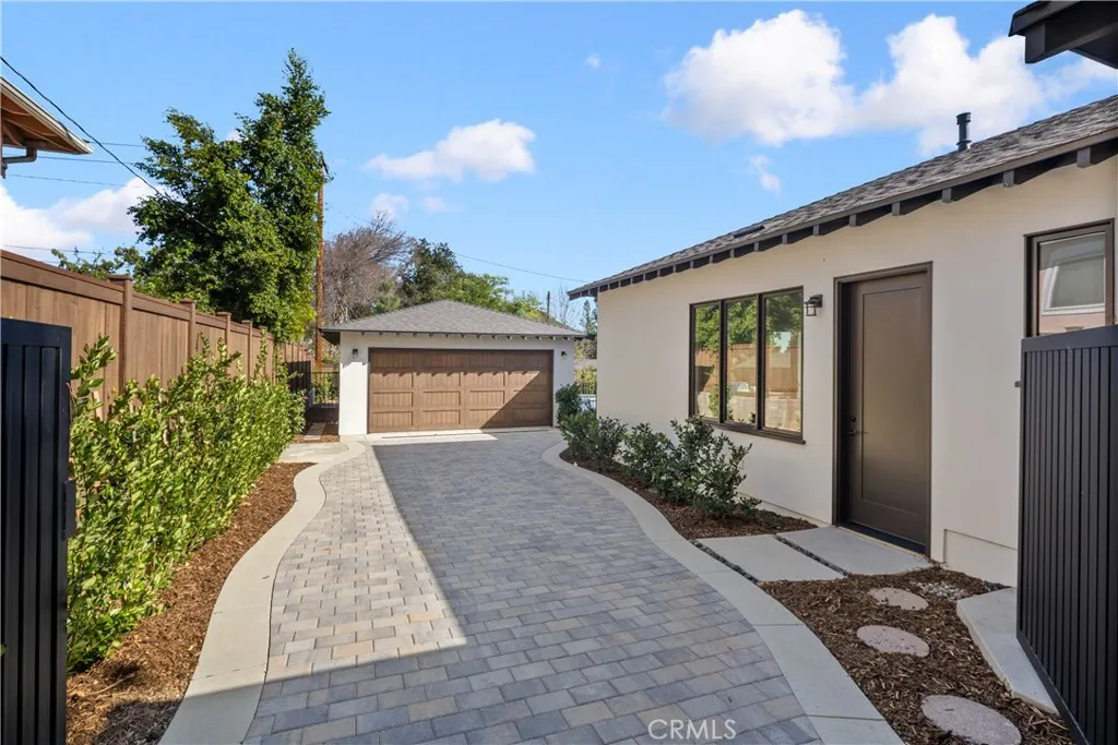 Additional image 127 of 230 N Sunnyside Avenue, Sierra Madre, CA 91024