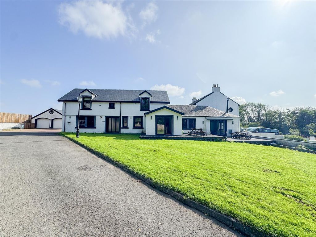 4 bed semi-detached house for saleThe Steadings, Whiteshawgate Farm, Strathaven ML10