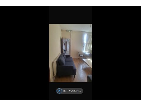 Birchwood Crescent, Birmingham B12