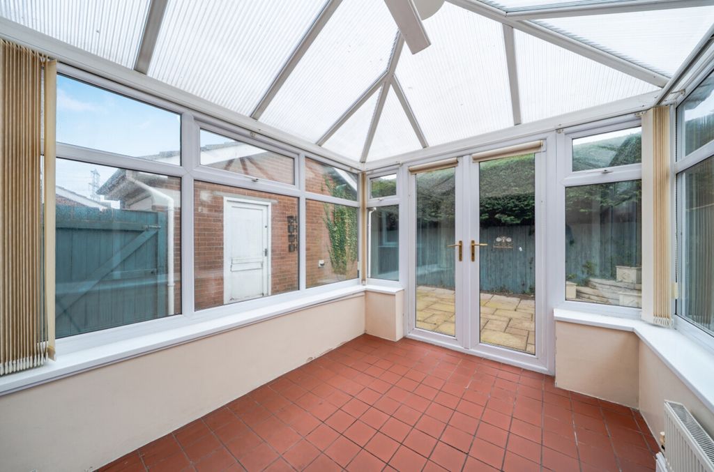 Additional image 5 of 3 bed detached house for saleDefender Drive, Grimsby, Lincolnshire DN37