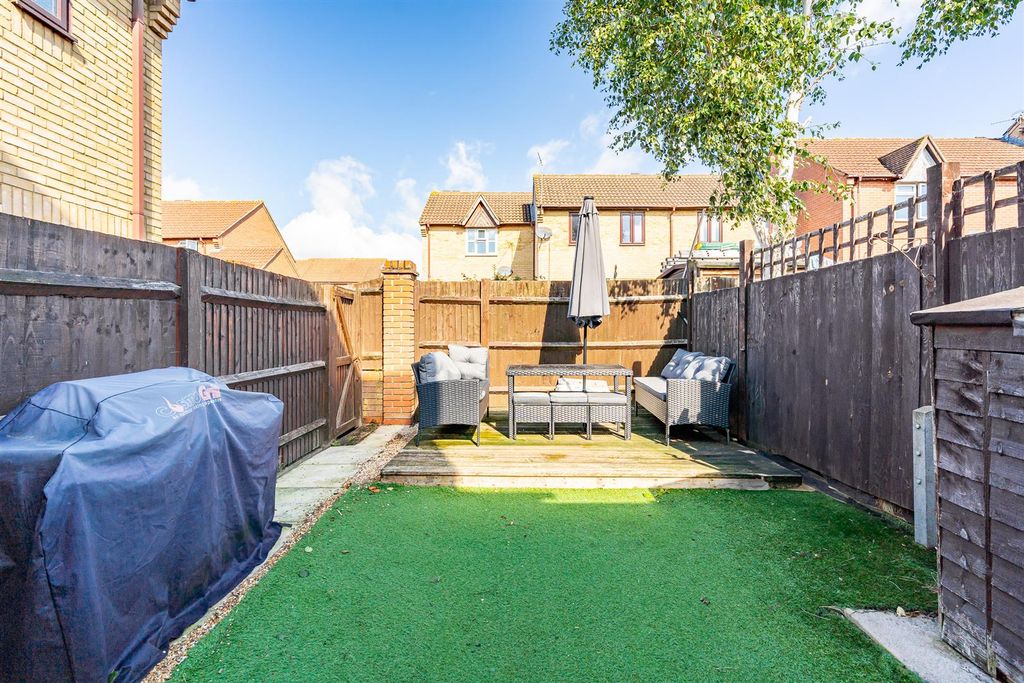 Additional image 5 of 3 bed terraced house for saleThe Briars, Hertford SG13