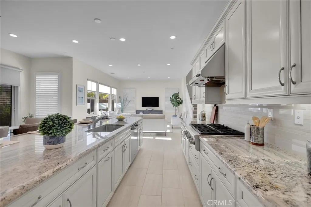 Additional image 89 of 106 Cordial, Irvine, CA 92620