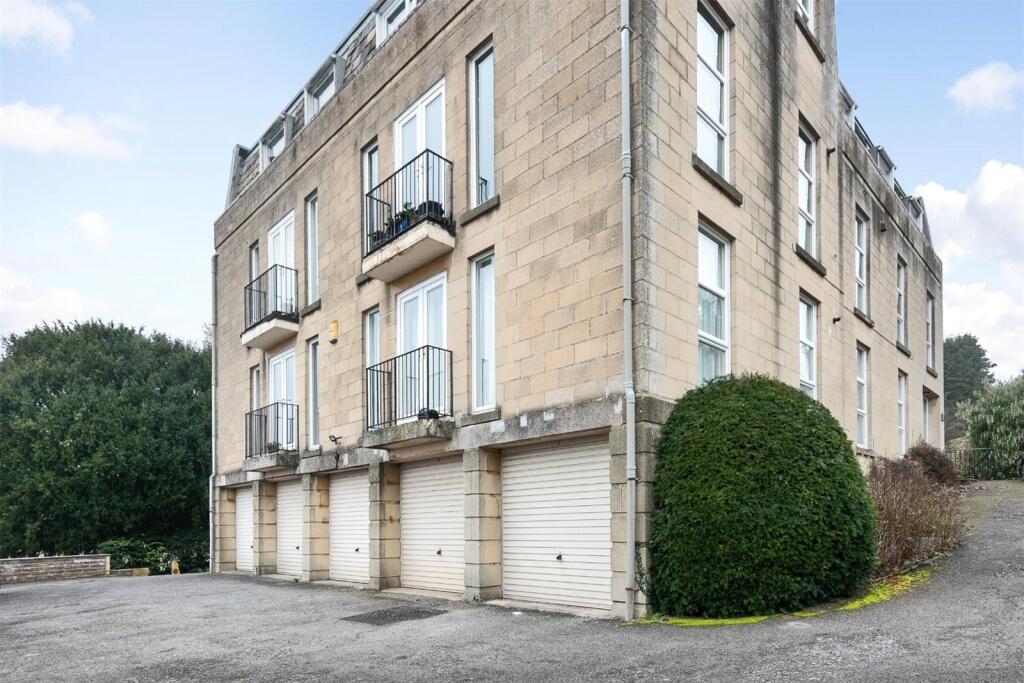 Camden Court, Bath