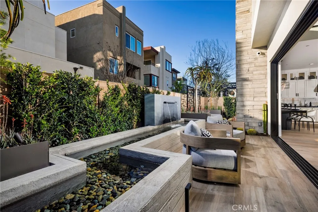 Additional image 4 of 113 Apron, Irvine, CA 92618