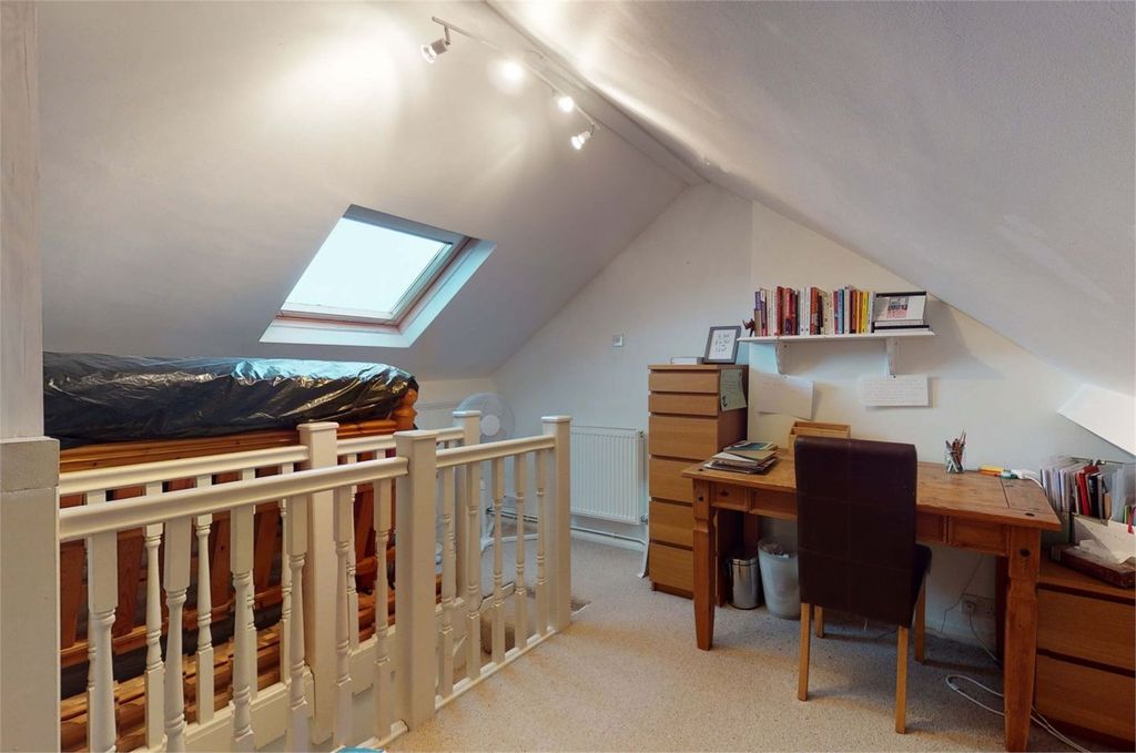 Additional image 16 of 4 bed semi-detached house to rentLinden Avenue, Prestbury, Cheltenham GL52