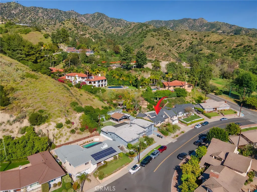 Additional image 72 of 1012 N Sunset Canyon Drive, Burbank, CA 91504