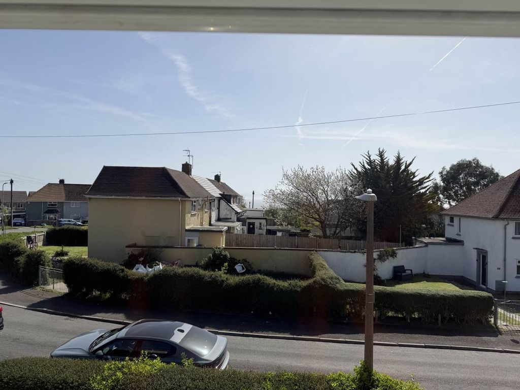 Additional image 8 of 2 bed maisonette to rentCastle Road, Rhoose, Vale Of Glamorgan CF62