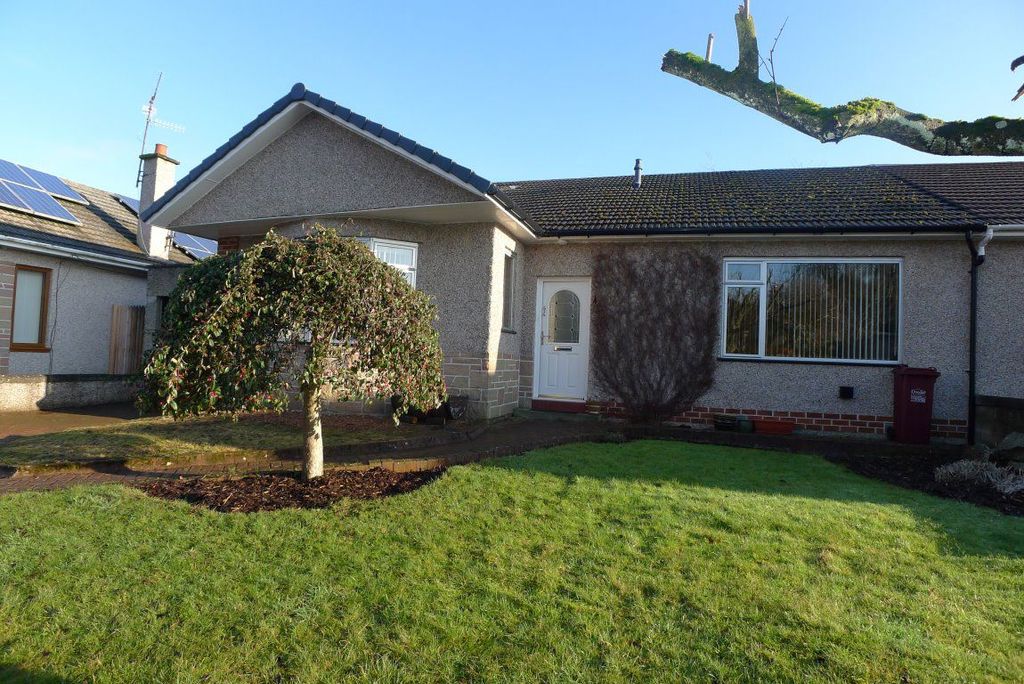 3 bed detached house to rent13 Dunmore Gardens, Dundee DD2