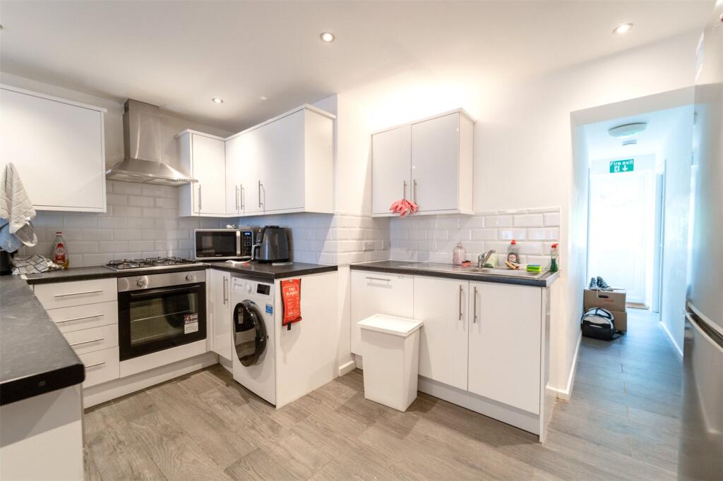 Heeley Road, Birmingham, West Midlands, B29 photo 4