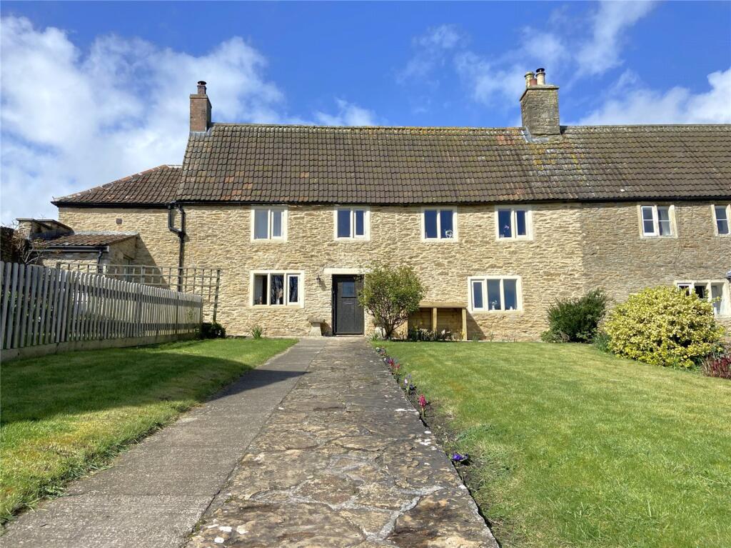 Fully Renovated Village House - Beckington