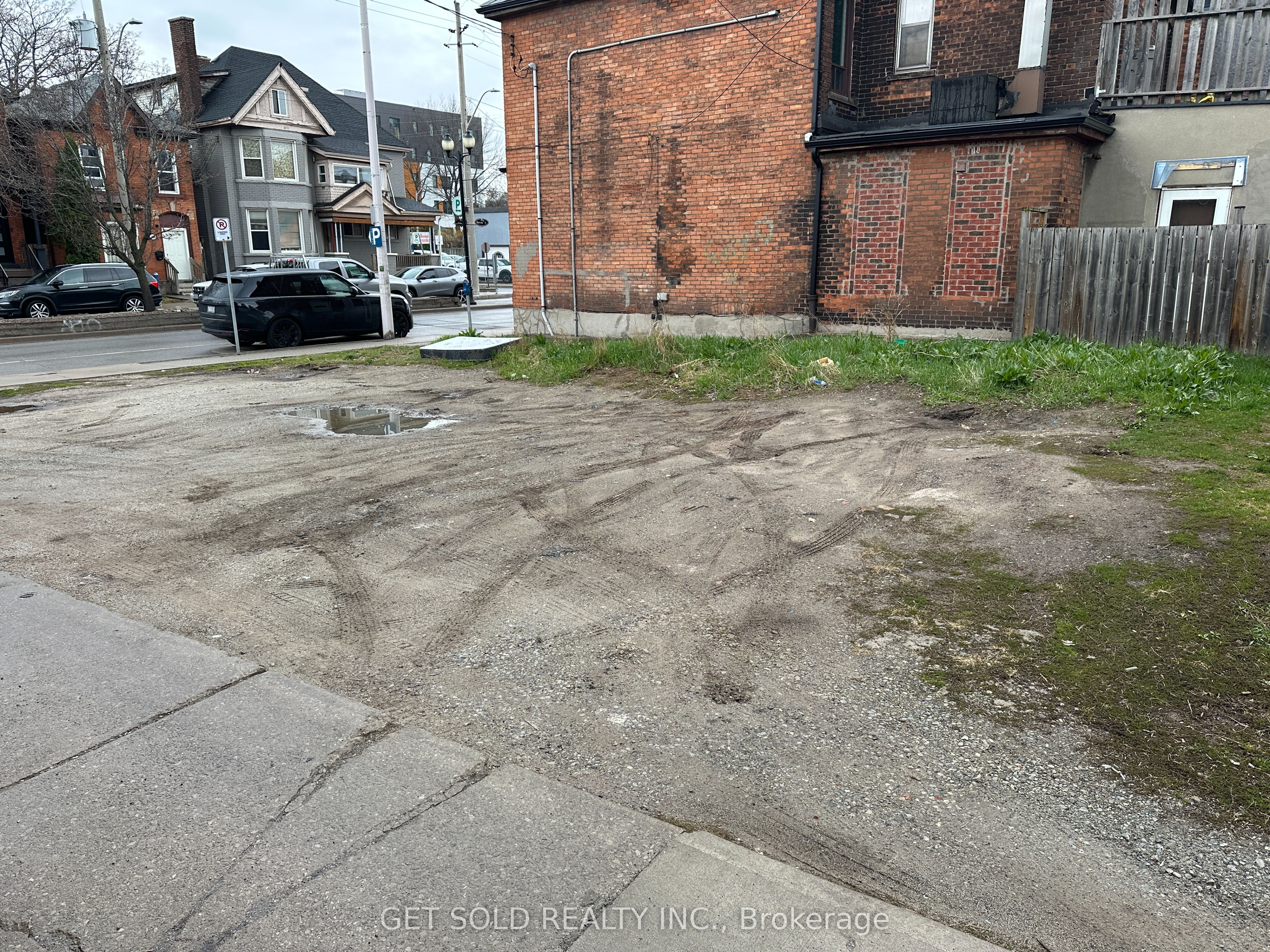 Additional image 3 of 325 Barton Street E, Hamilton, ON, L8L 2X6