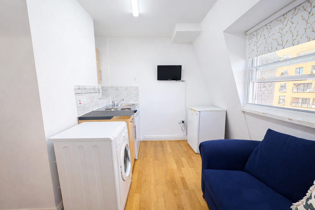 Additional image 4 of 1 bed flat to rentCromwell Road, London SW7