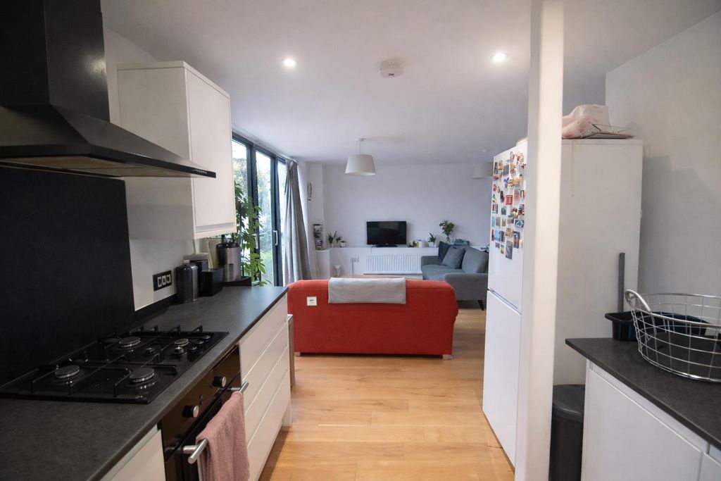 Additional image 9 of 2 bed flat for saleHigh Street, Portishead BS20