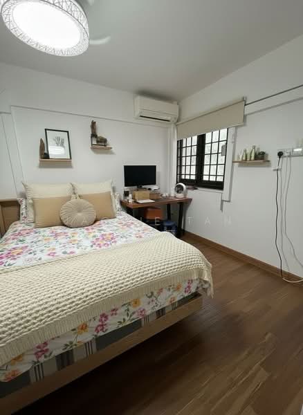 585 Ang Mo Kio Avenue 3 photo 2