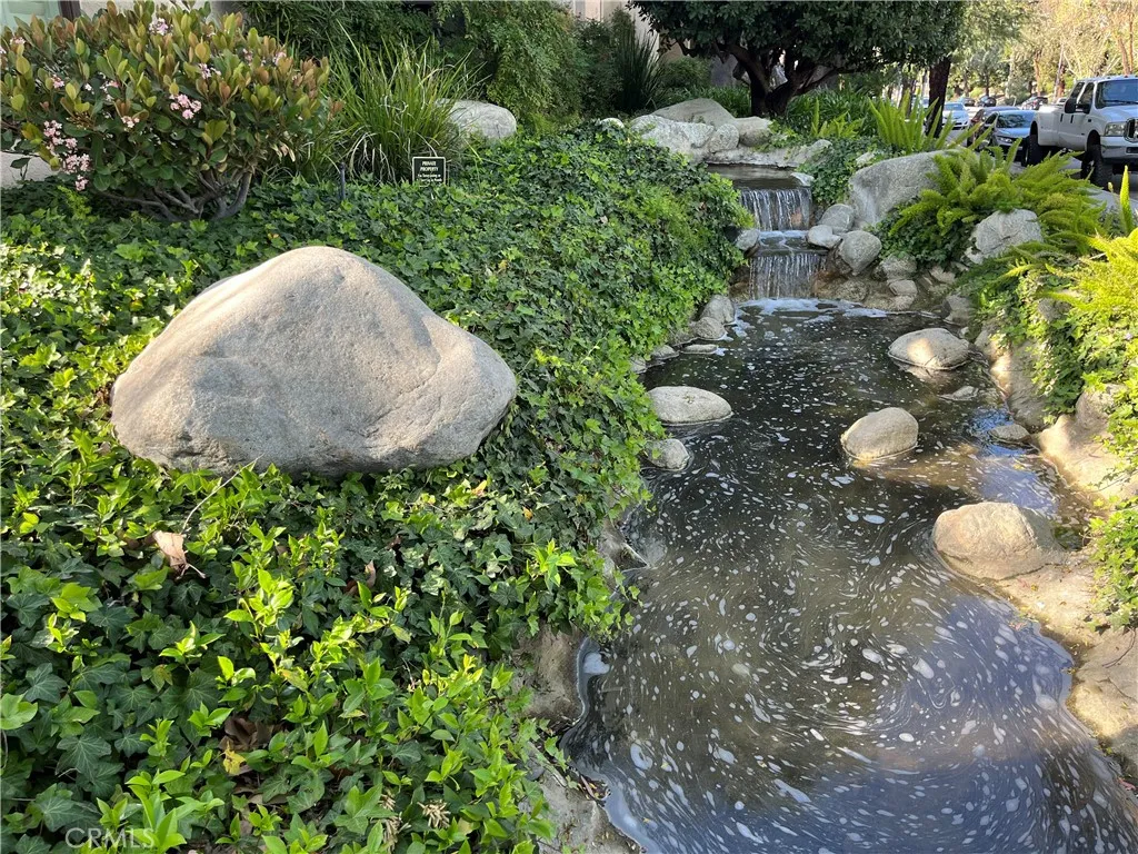 Additional image 33 of 21801 Burbank Blvd Unit 83, Woodland Hills, CA 91367