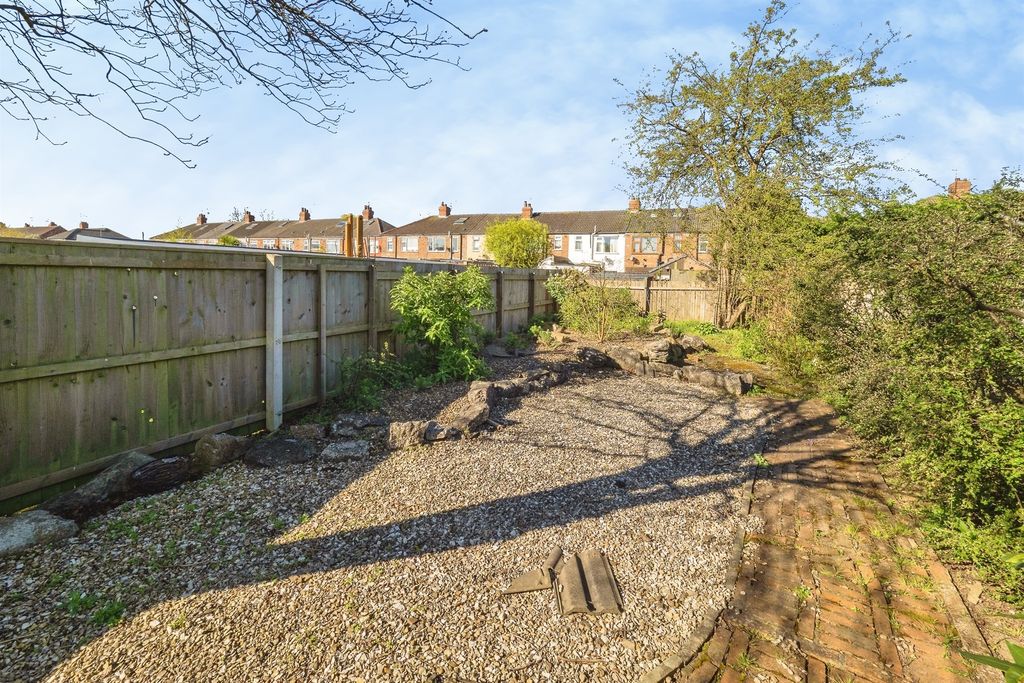 Additional image 12 of 3 bed semi-detached house for saleWindsor Road, Hull HU5