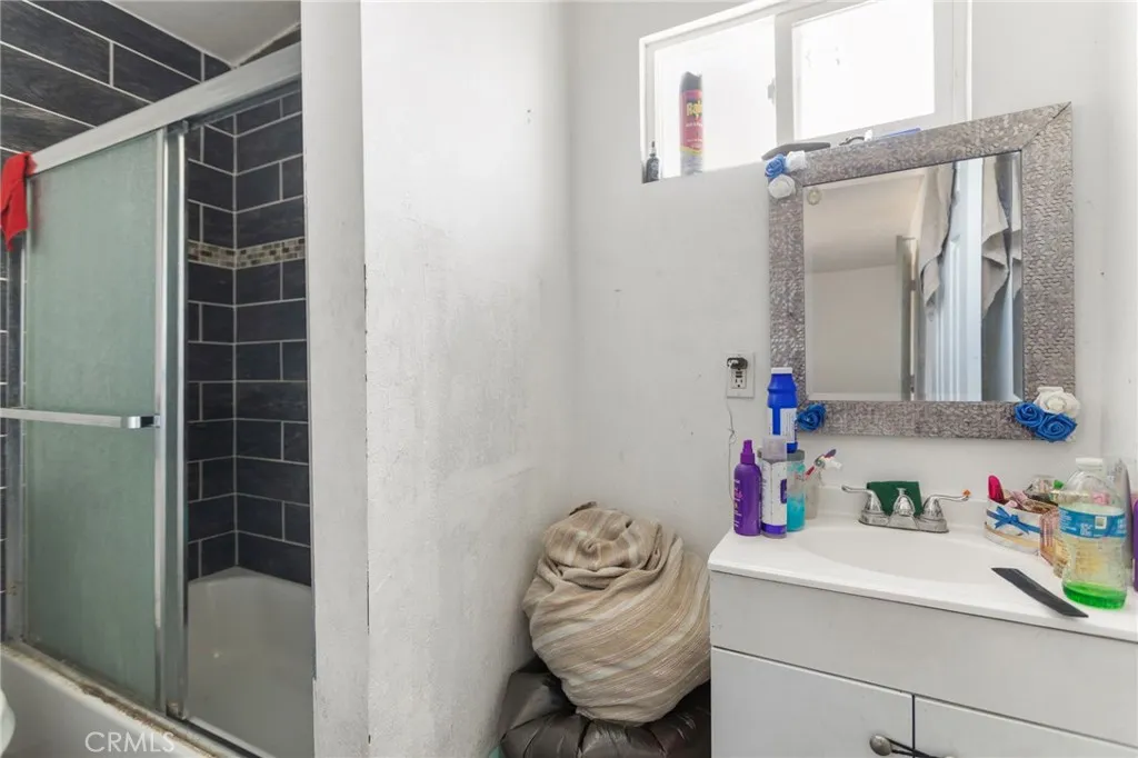 Additional image 46 of 1150 W Victoria Street, San Bernardino, CA 92411