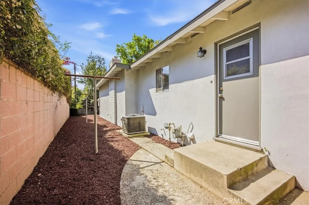 Additional image 40 of 188 E Green St, Claremont, CA 91711