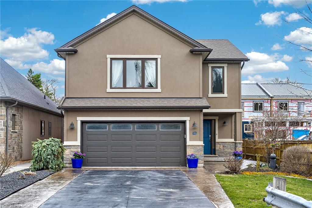 379 Michael Drive, Welland, ON, L3C 0A5