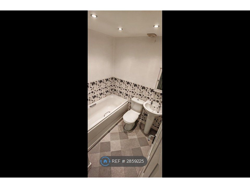 Additional image 12 of 3 bed semi-detached house to rentBabbage Crescent, Corby NN17
