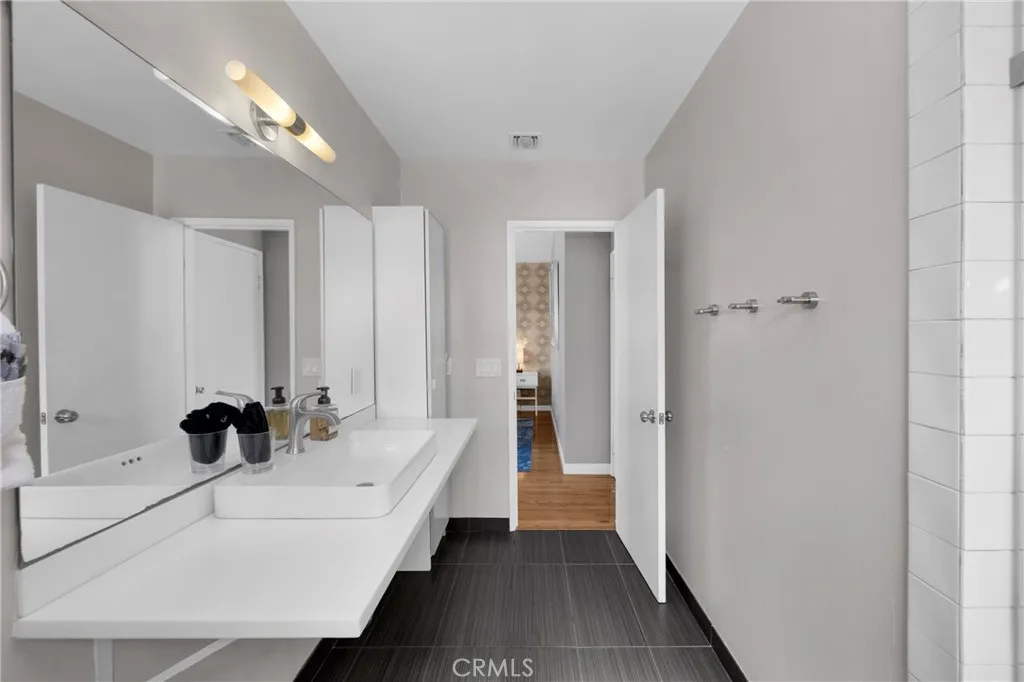 Additional image 74 of 134 Bennett Ave, Long Beach, CA 90803