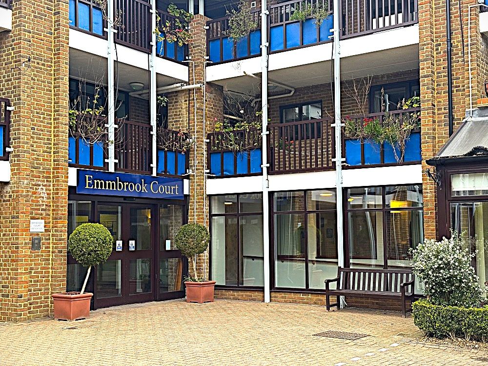 1 bed flat to rentEmmbrook Court, Reading RG6