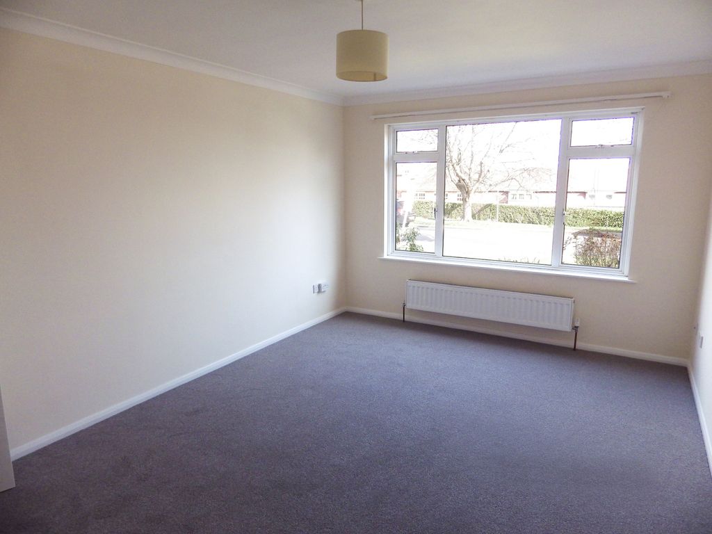 Additional image 2 of 2 bed flat to rentTownsend Road, Minehead TA24