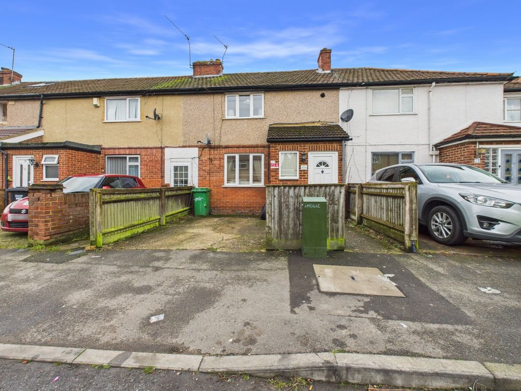 3 bed terraced house for saleBeaumont Road, Slough, Berkshire SL2